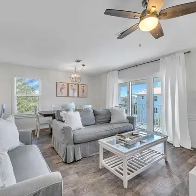 Beachside Villas 933