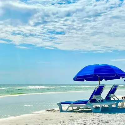 Beach access close to Walmart