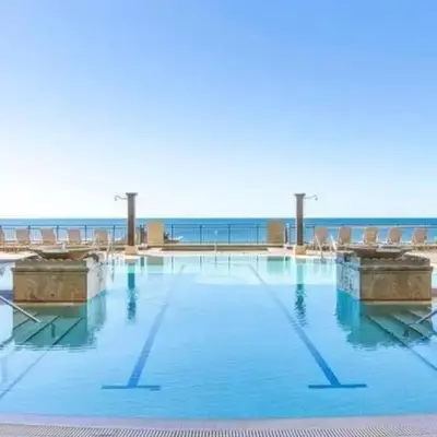 Beautiful Beach Condo - luxury living at its best