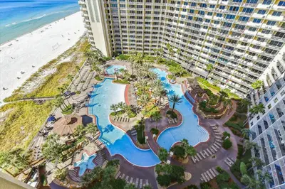 Gallery image of Shores of Panama 726 - 1BdBunks, Sleeps 6, Sunset View! Reserved Parking Space! Free Fun! condo in Panama City Beach