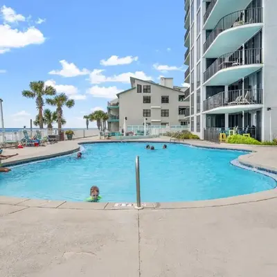 Stunning 2/2 Designer Condo w Coastal Appeal Right on the Gulf!