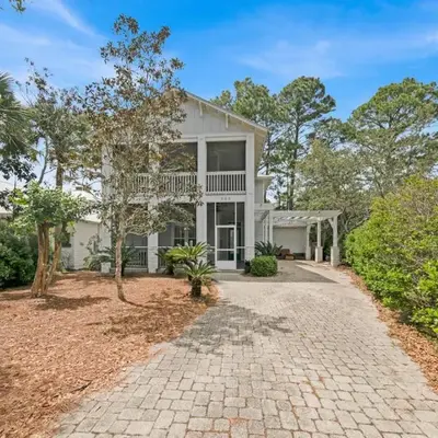 Memory Maker II - Modern Home with 4Bedrooms and 3 and a half baths in Seagrove Beach along 30a
