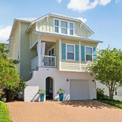 30A Pet Friendly Beach House - Pelican's Rest by Panhandle Getaways