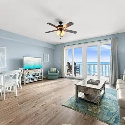 Remodeled Resort Condo! Ocean & Beach Views by Dolce Vita Getaways PCB