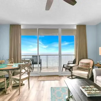 Beachfront Condo #1413 Majestic Beach Resort