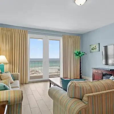 Laketown Wharf #1025