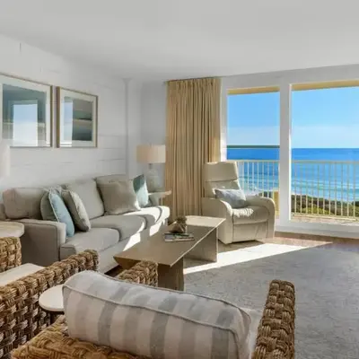 BeachCrest 302 Wave and Sea