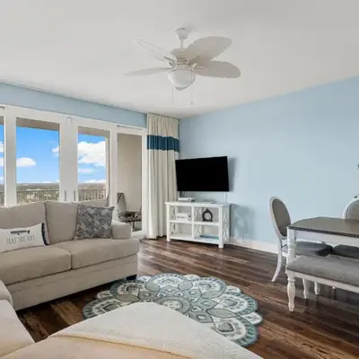 Laketown Wharf #1734 by Nautical Properties