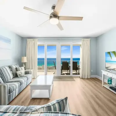 Stunning 4BD! Oceanview! Free Beach Chair Service! Sleeps 10! By Dolce Vita Getaways