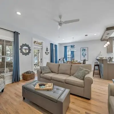 Magnolia Cottages Seacrest Flirty Flamingo - Pet Friendly Resort Pool & Beach Access!