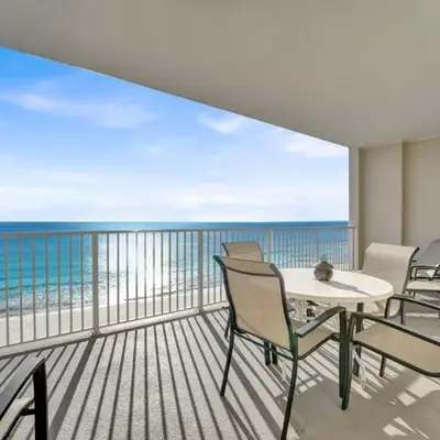 Family-Friendly 4BR Beachfront Retreat w/ Indoor & Outdoor Pools