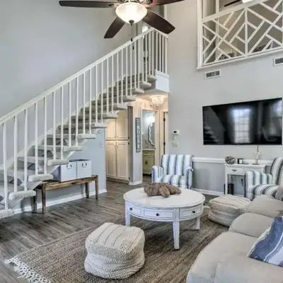 Cozy Beach Condo