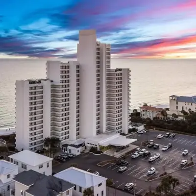 One Seagrove Place 1206