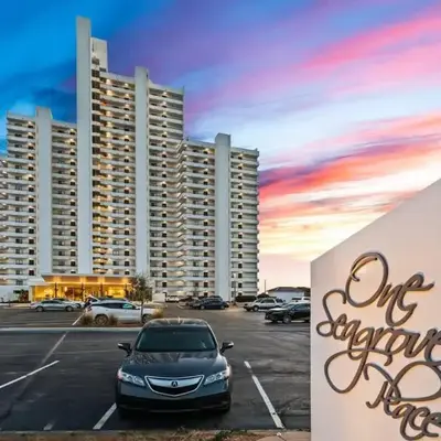 One Seagrove Place 1606
