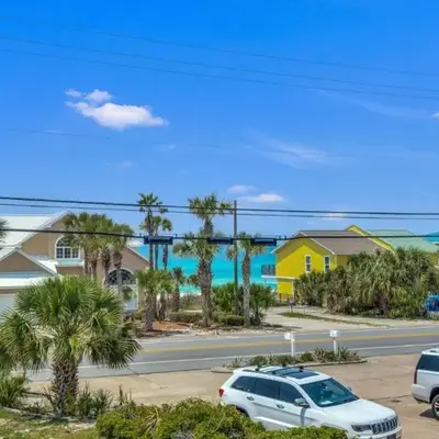Bahama West by Panhandle Getaways