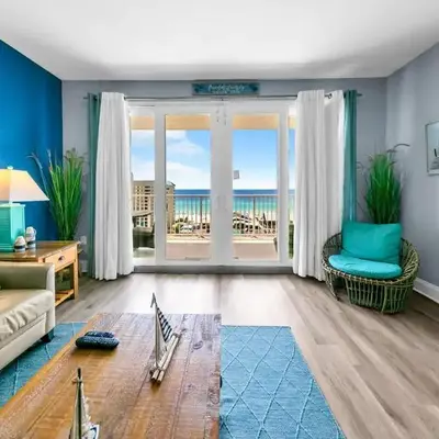 Laketown Wharf 927