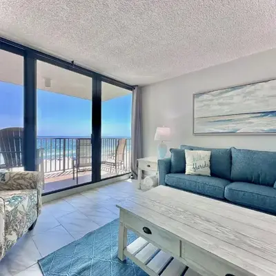 Pelican Walk 509