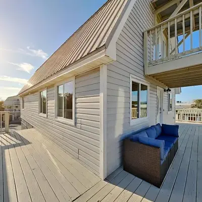 PC Beach Retreat C