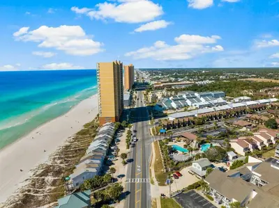 Gallery image of Across from West End Beach! Pet Friendly! in Panama City Beach