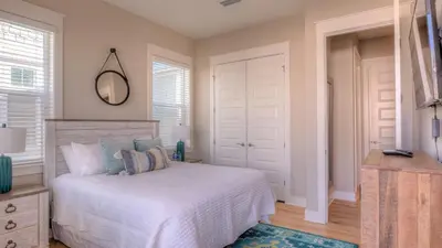 Gallery image of 30A Sandpiper by AvantStay In Prominence 2 Pools Gym Access 2 Bikes Incl in Inlet Beach