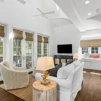Abaco Pearl Carriage House