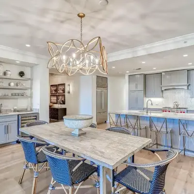 The Georgetown 403