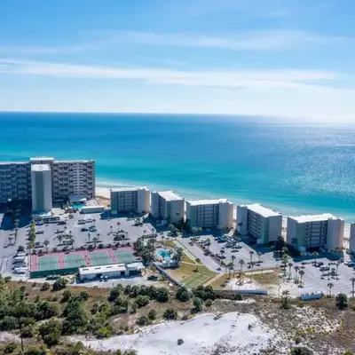 Beautiful Gulf and Lake views from Pinnacle Port A-935!