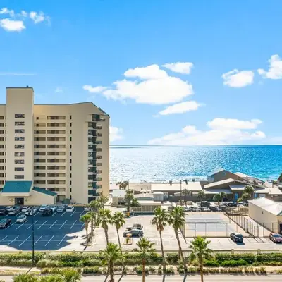 Laketown Wharf #624 Beautiful Gulf View by Nautical Properties