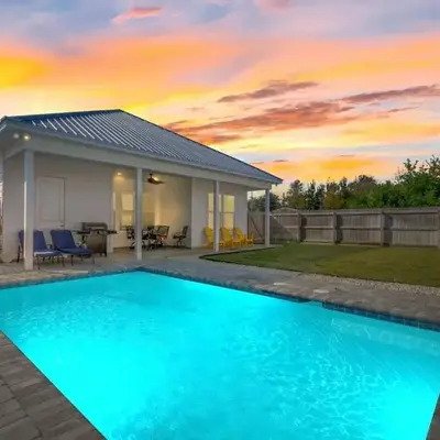 Laid-Back - Private Pool