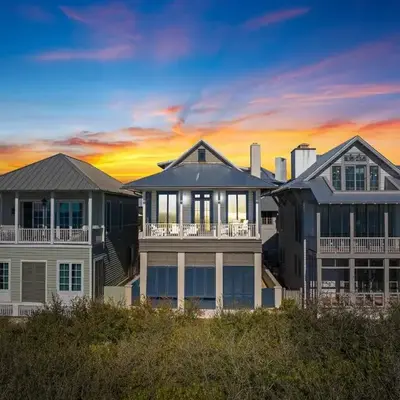 Shell Of A View Cottage And Carriage House