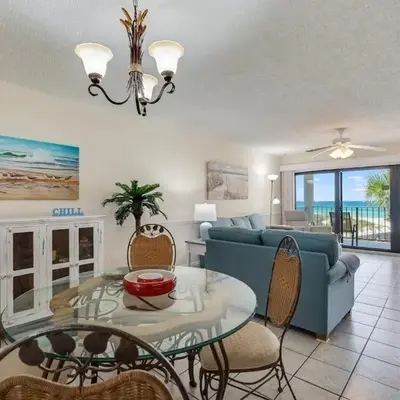 Moondrifter 305 - 2 BR - Oceanfront condo Sleeps 6