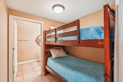 a bunk bed room with two bunk beds at Shores of Panama 2325 condo in Panama City Beach