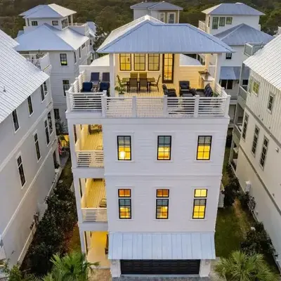 Beach Sea-kers Retreat by AvantStay Rooftop Deck w Views Pool Luxury 5BDR