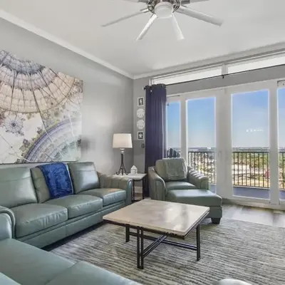 Penthouse at Laketown Wharf in PCB! 2132
