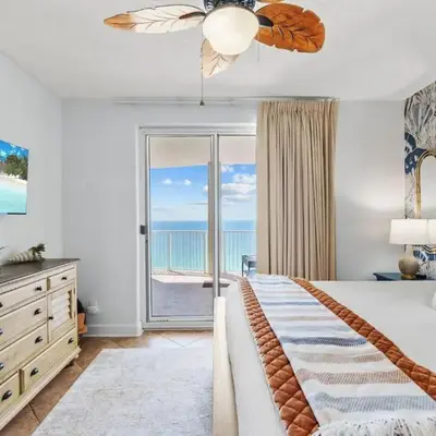 Beachfront Bliss at Ocean Ritz! 3BR 3BA! Sleeps 10 by Dolce Vita Getaways PCB