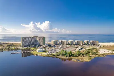 Gallery image of Beachy King at Pinnacle Port in Panama City Beach