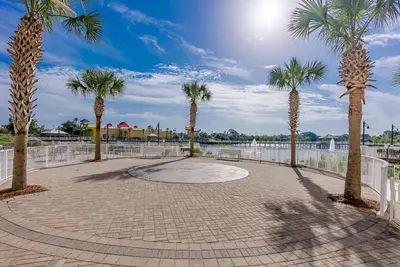 Gallery image of Serenity of PCB at Laketown Wharf in Panama City Beach