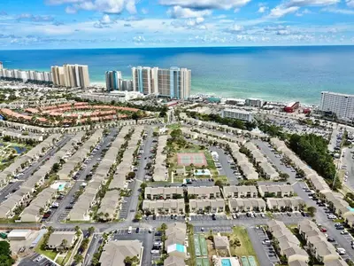 Gallery image of Beach Daze at Gulf Highlands in Panama City Beach