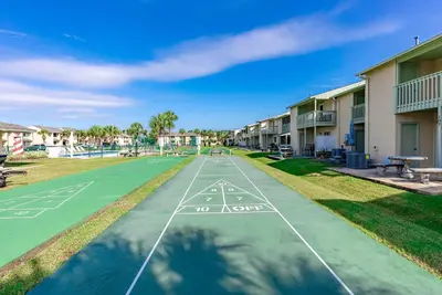 Gallery image of Beach Daze at Gulf Highlands in Panama City Beach