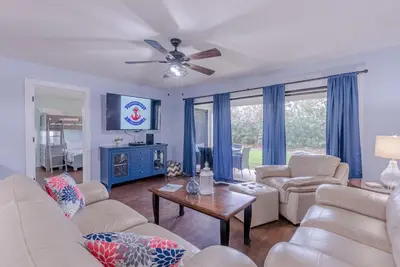 Gallery image of Better Together Villa at Edgewater Beach Resort in Panama City Beach