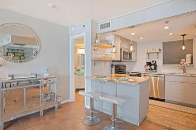 Gallery image of Lands End at Sunbird Beach Resort in Panama City Beach