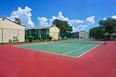 Gallery image of MerSea Beaucoup at Gulf Highlands Beach Resort in Panama City Beach