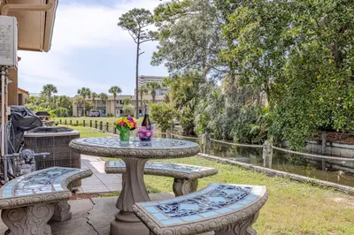 Gallery image of Castaway at Gulf Highlands Beach Resort in Panama City Beach