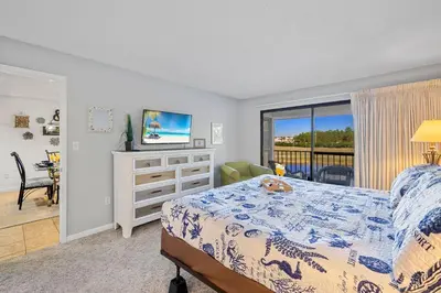 Gallery image of Good Vibes Only Villa at Edgewater Beach Resort in Panama City Beach