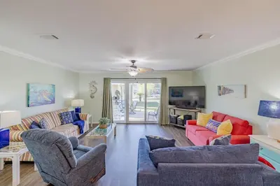 Gallery image of Meribella's Escape at Gulf Highlands Beach Resort in Panama City Beach