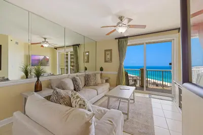 Gallery image of Life is Grand at Grand Panama Beach Resort in Panama City Beach