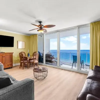 Emerald Beach Resort 1834 - Beachfront with Stunning Views by Beach Haven Vacation Rentals