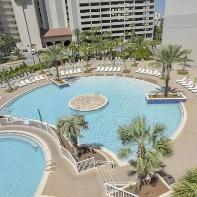 Laketown - Top Floor! Amazing Views!