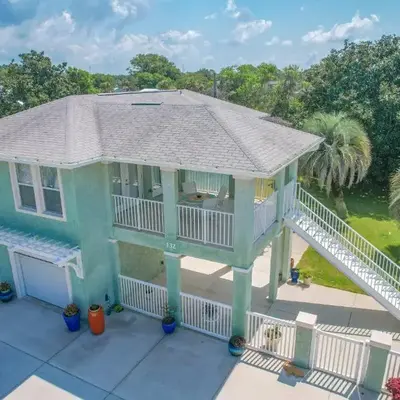 New! Iguana Palms - Private beach - Pet Freindly!