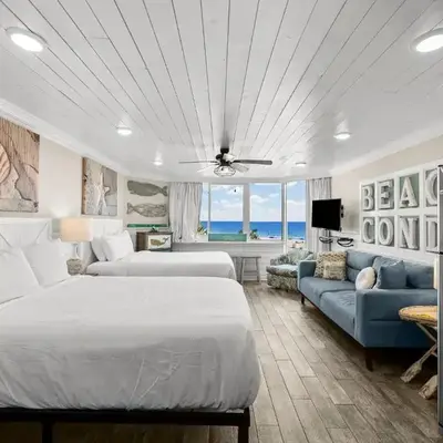Beachfront Studio Condo - Top of the Gulf 317